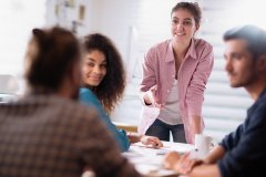 關于求推薦一些適合管理人員的培訓課程？